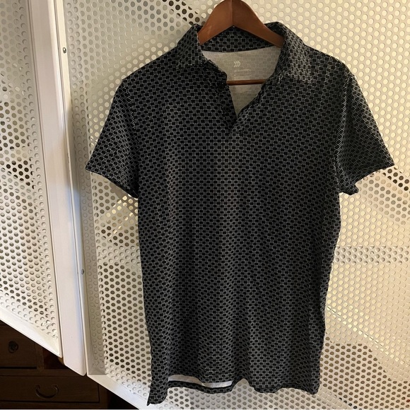 Men’s All In Motion Short-sleeve Polo Shirt Size Medium Black and White GUC - Picture 3 of 8